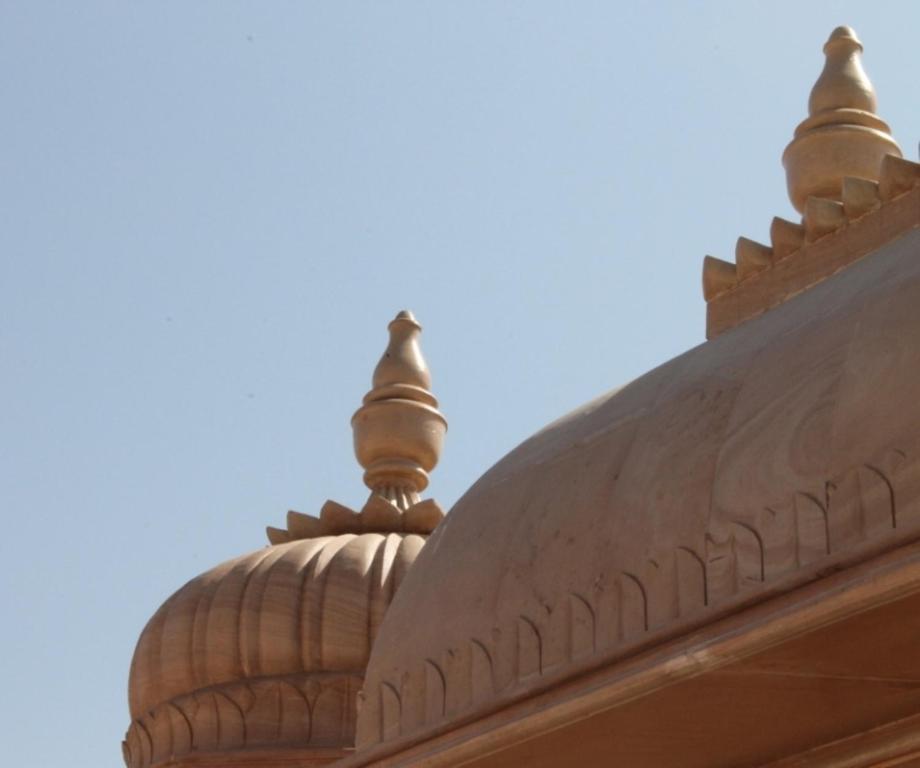 Hotel Ram Singh Palace ジャイプール エクステリア 写真
